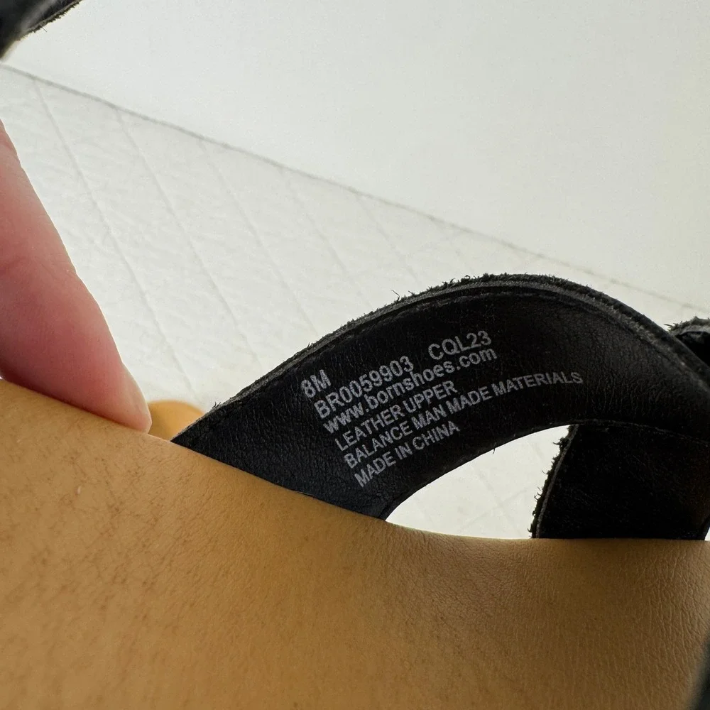 BORN Katrina Leather‎ Ankle Strap Platform Wedge Sandals Women Size 8M Black